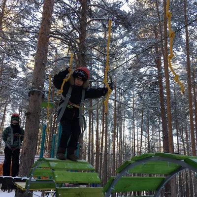 Прохождение верёвочной трассы — активный отдых в Тюмени