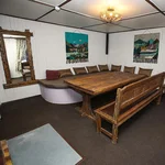 Столовая дома 1 — снять дом в Тюмени