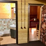 Санузел и вход в парную дома 10 — русская баня, база отдыха в сосновом бору