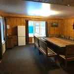 Гостиная-столовая дома 2 — коттедж на базе отдыха Усадьба