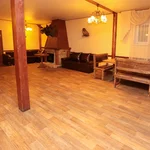 Каминный зал дома 4 — панорама — аренда дома в Тюмени