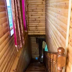 Лестница дома 7 — загородный отдых в Тюмени