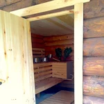 Вход в баню дома 8 — русская баня, аренда дома в Тюмени